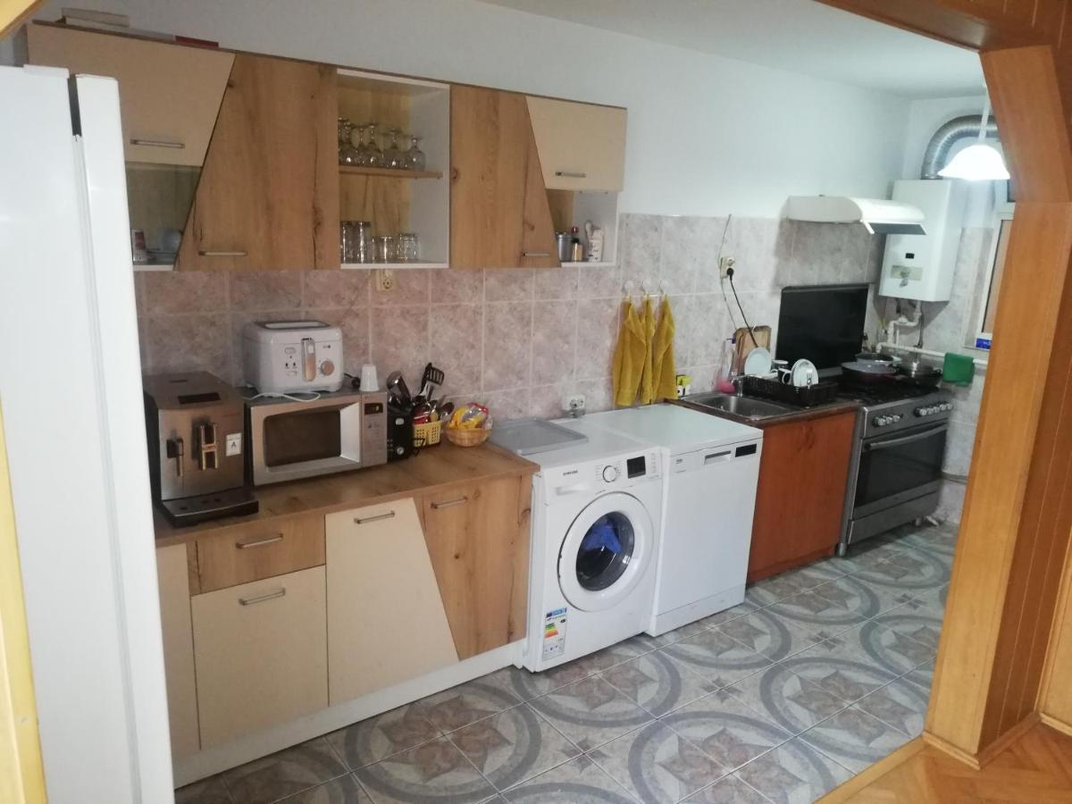 Casa Bucur Hotel Tîrgu Ocna Екстериор снимка
